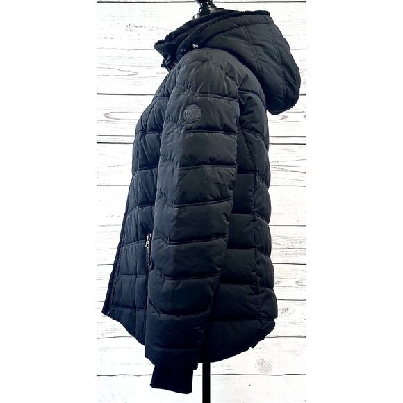 Nautica Black Quilted Puffer Jacket | Women’s XXL | Hooded, Warm & Cozy - Picture 3 of 10